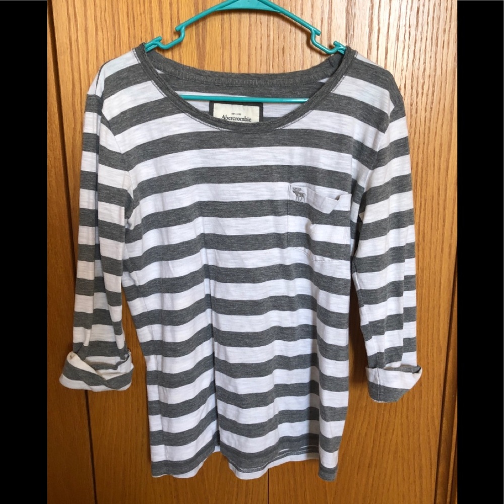 Women’s size L Abercrombie & Fitch shirt